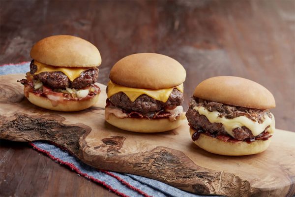 Beef Cheeseburger & shaved beef slices
